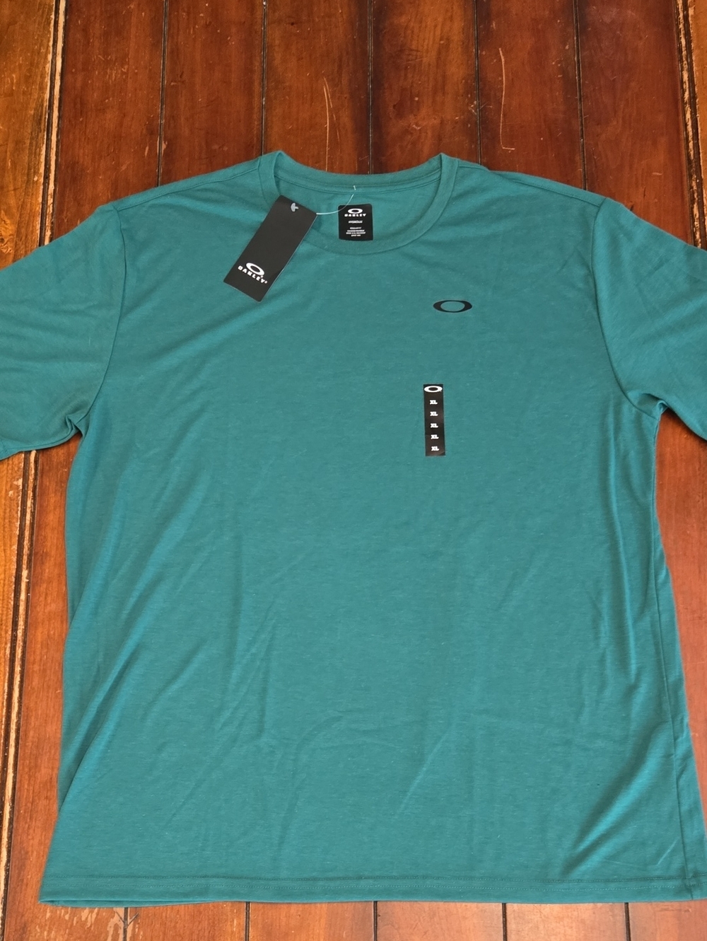 Oakley Men’s Green Short Sleeve Crew Tee with Logo